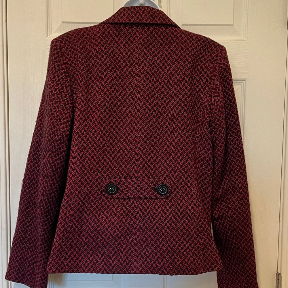 JM Collection Maroon Patterned Blazer - Picture 5 of 9